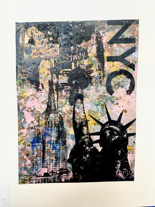 Statue Of Liberty / Broadway Street Sign (medium) 2 - NYC