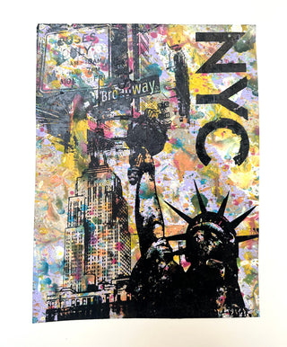 Statue Of Liberty / Broadway Street Sign (medium) 2 - NYC