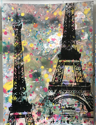 Eiffel Tower (medium)